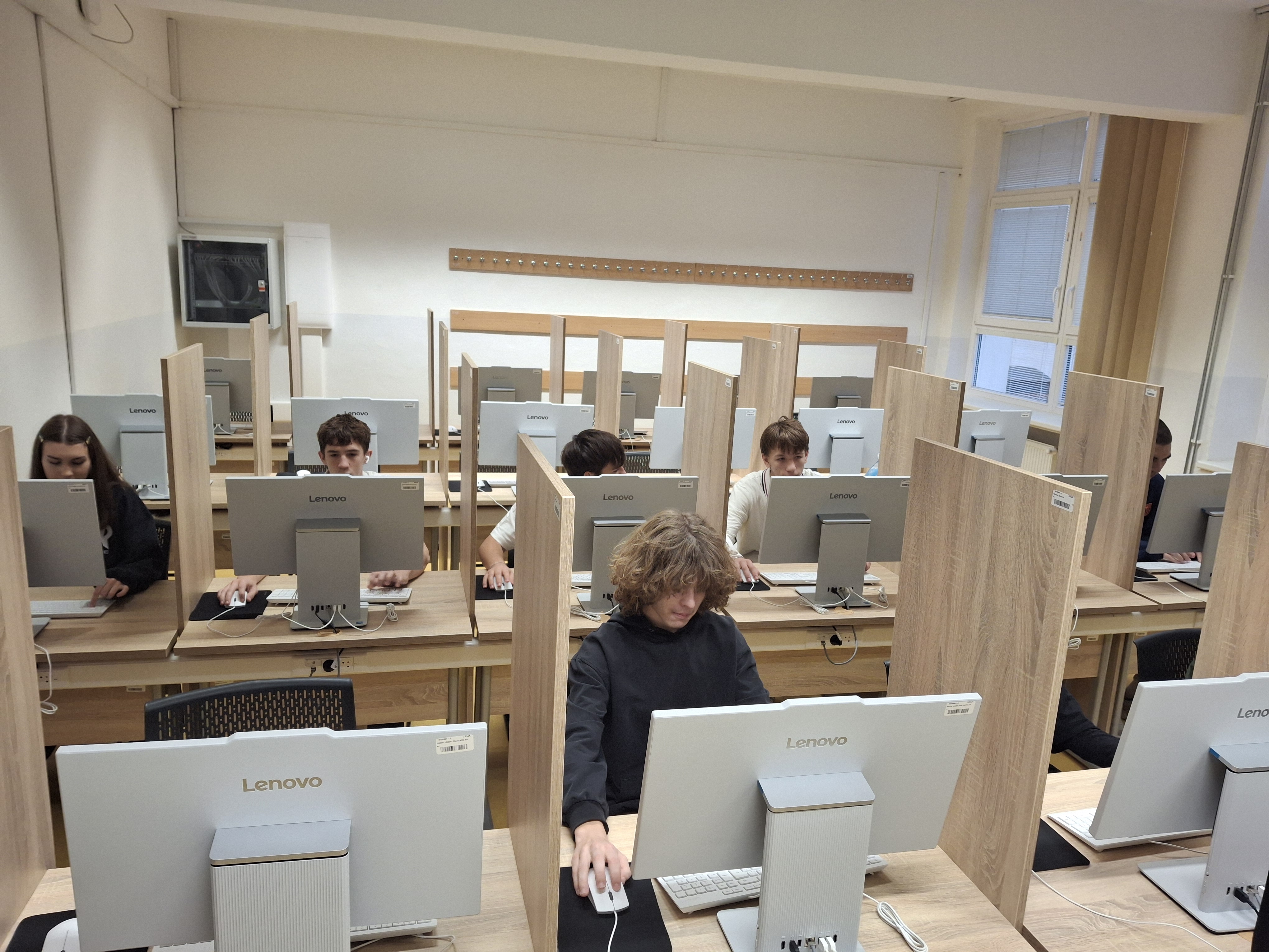 11112025 TS uniza ako prva univerzita na slovensku organizuje digitalnu formu cambridge skusky